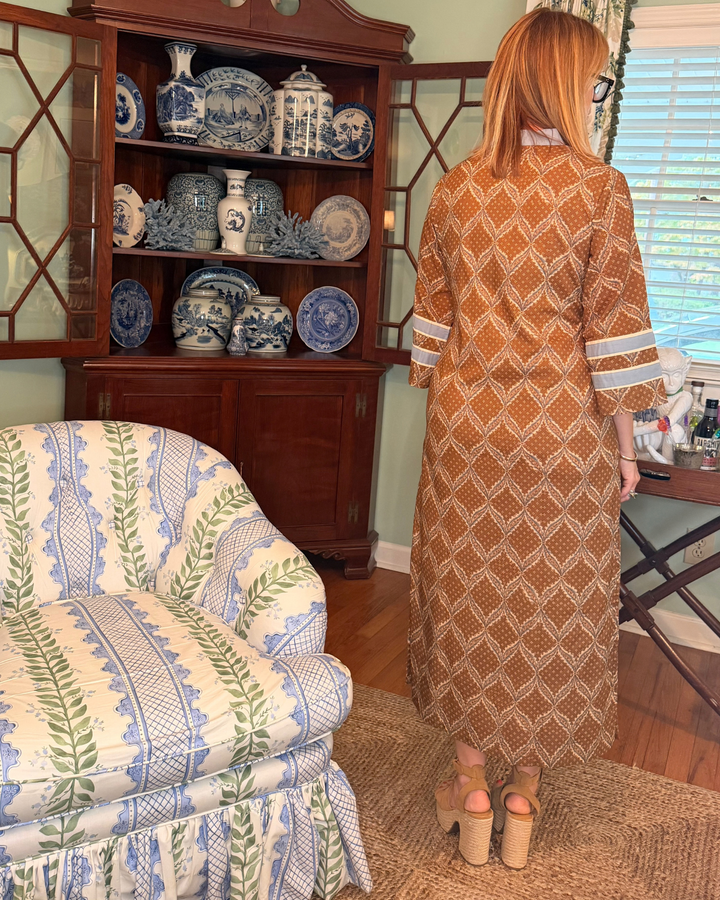 Lucy Collared Caftan Dress in Tobacco Star