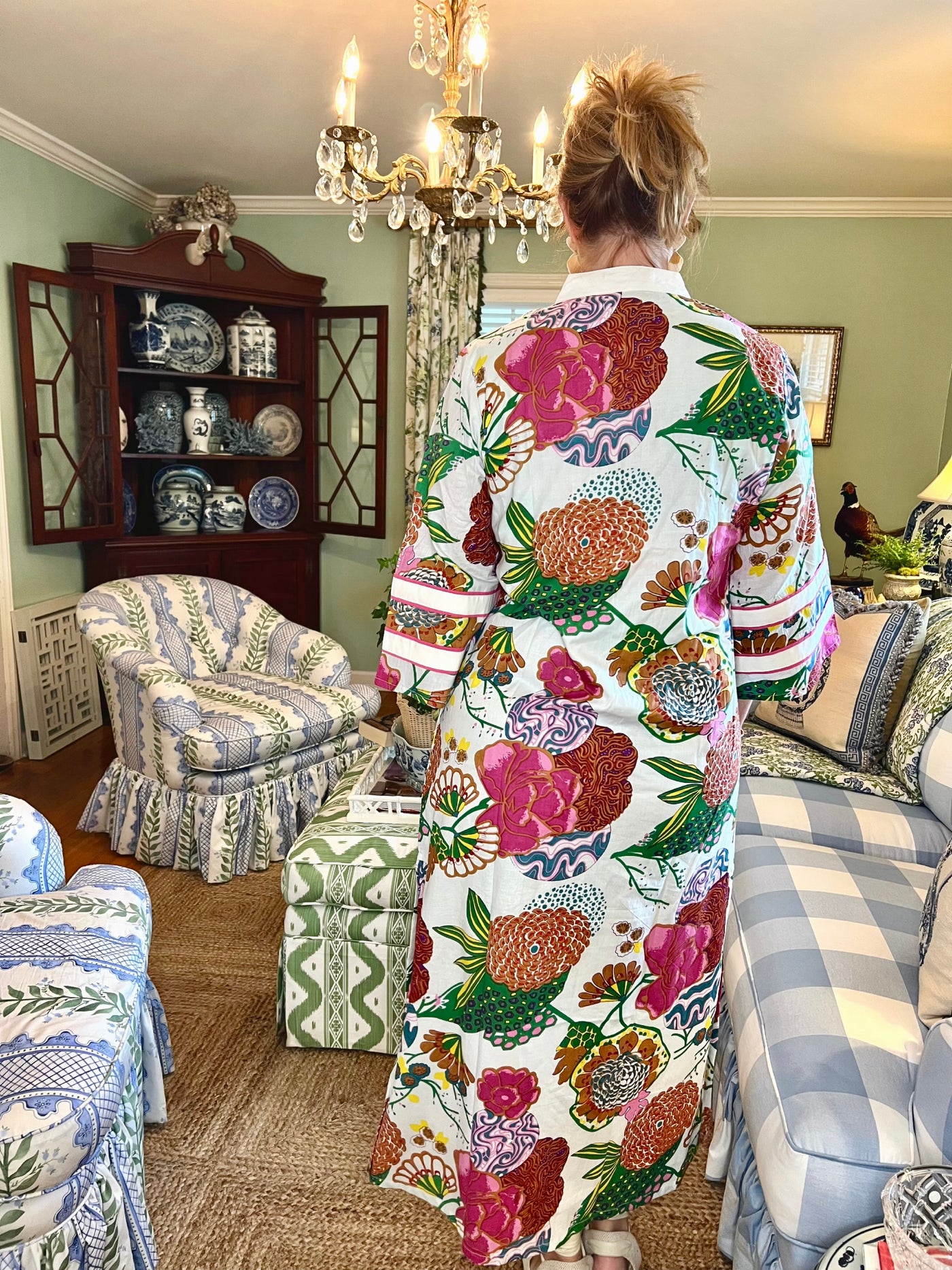 Lucy Collared Caftan Dress in Pink Floral
