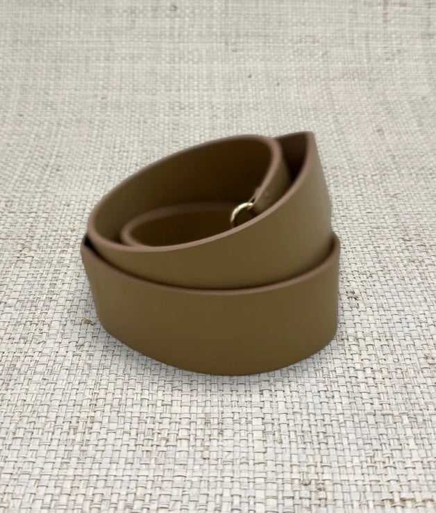 Brown Leather Stretch Belt |  Belts - Miss Madigan | Women's Fashion Boutique