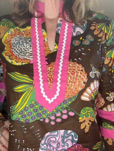 Lucy Collared Caftan Dress in Pink & Brown Floral