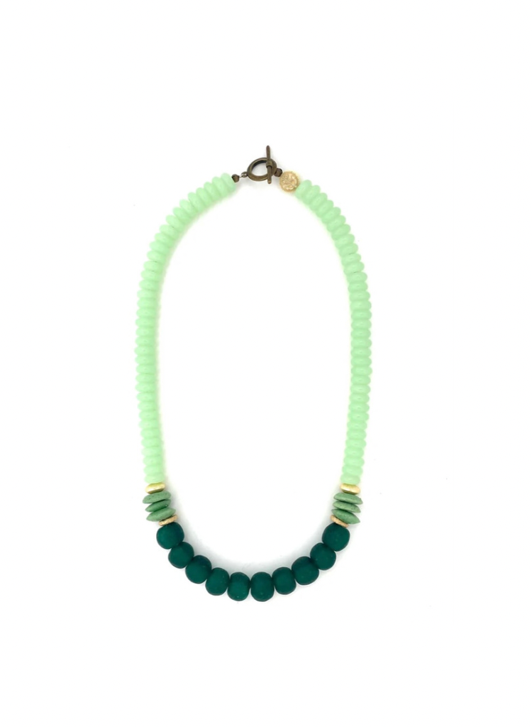 Green Short Bead Necklace